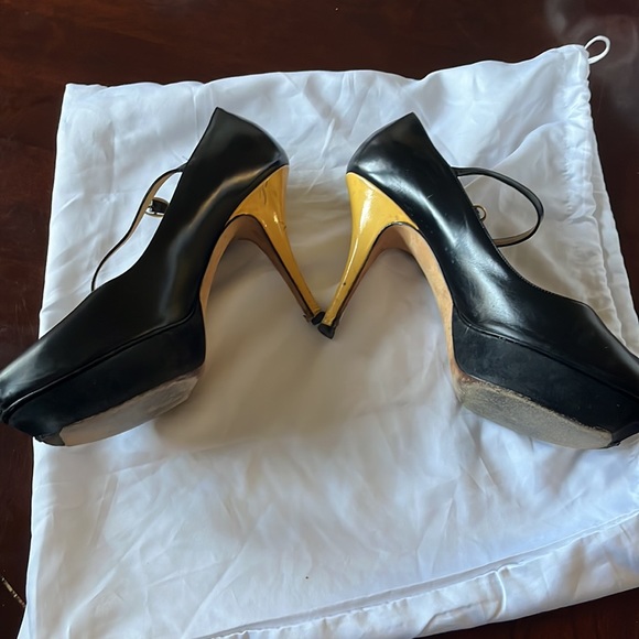 YSL heels - Picture 2 of 7